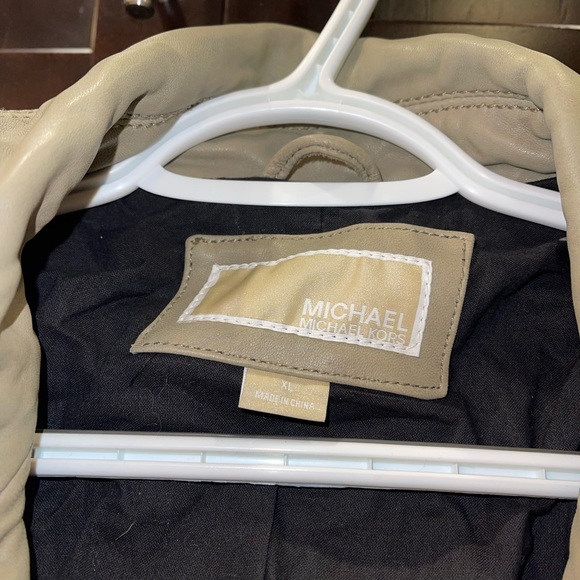 Michael Kors real leather moto jacket - Picture 4 of 11